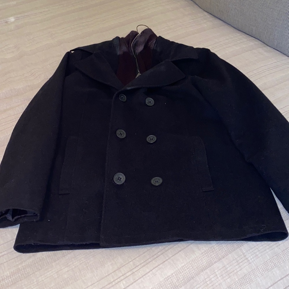 Men’s Kenneth Cole Coat like new Dry Cleaned